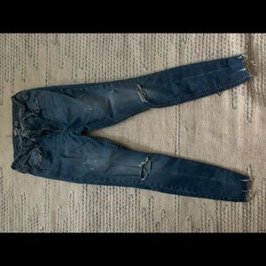 OLD NAVY SUPER SKINNY ROCKSTAR JEANS
